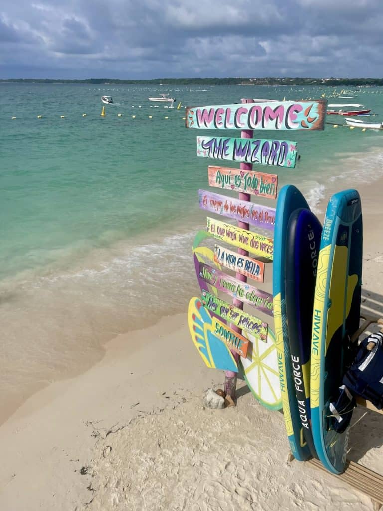 a sign outside the Wizard hostel on Isla Barú near Cartagena, Colombia, photo ©Kate Dana